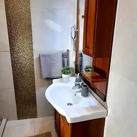Central Gold Apartment Budapeszt Zewnętrze zdjęcie