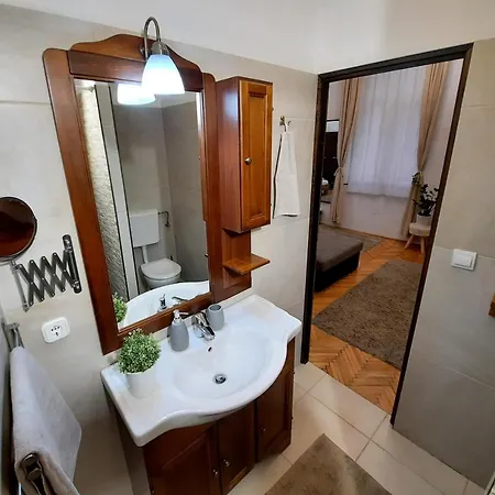 Central Gold Apartment Budapeszt Zewnętrze zdjęcie