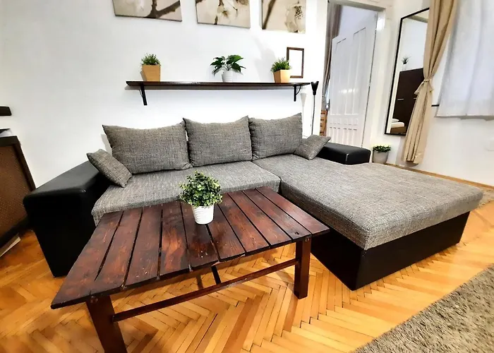 Central Gold Apartment