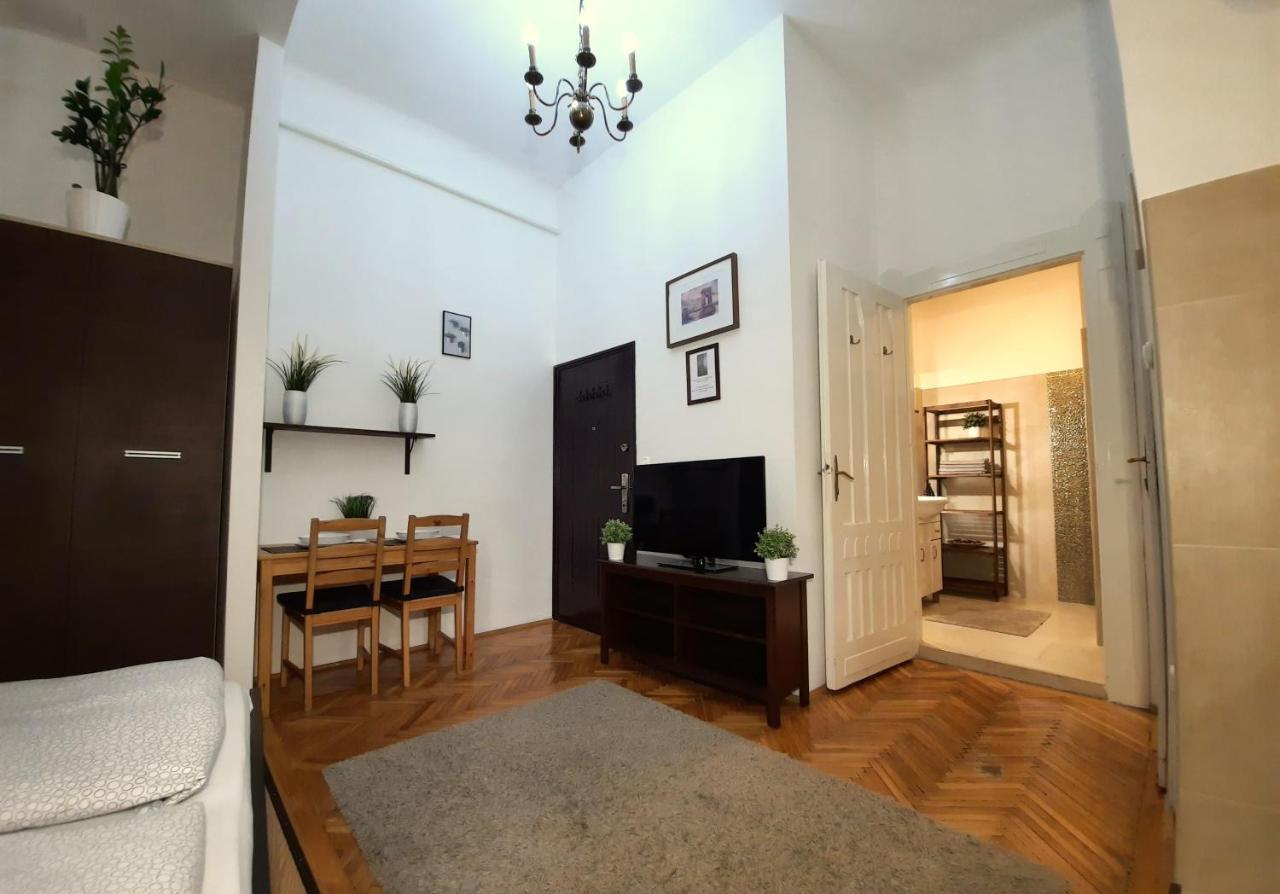 Gold Apartament *